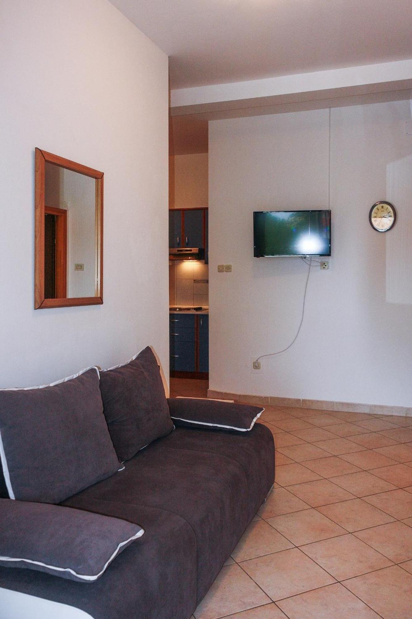 Apartment Suzy فانتاسيسي الغرفة الصورة